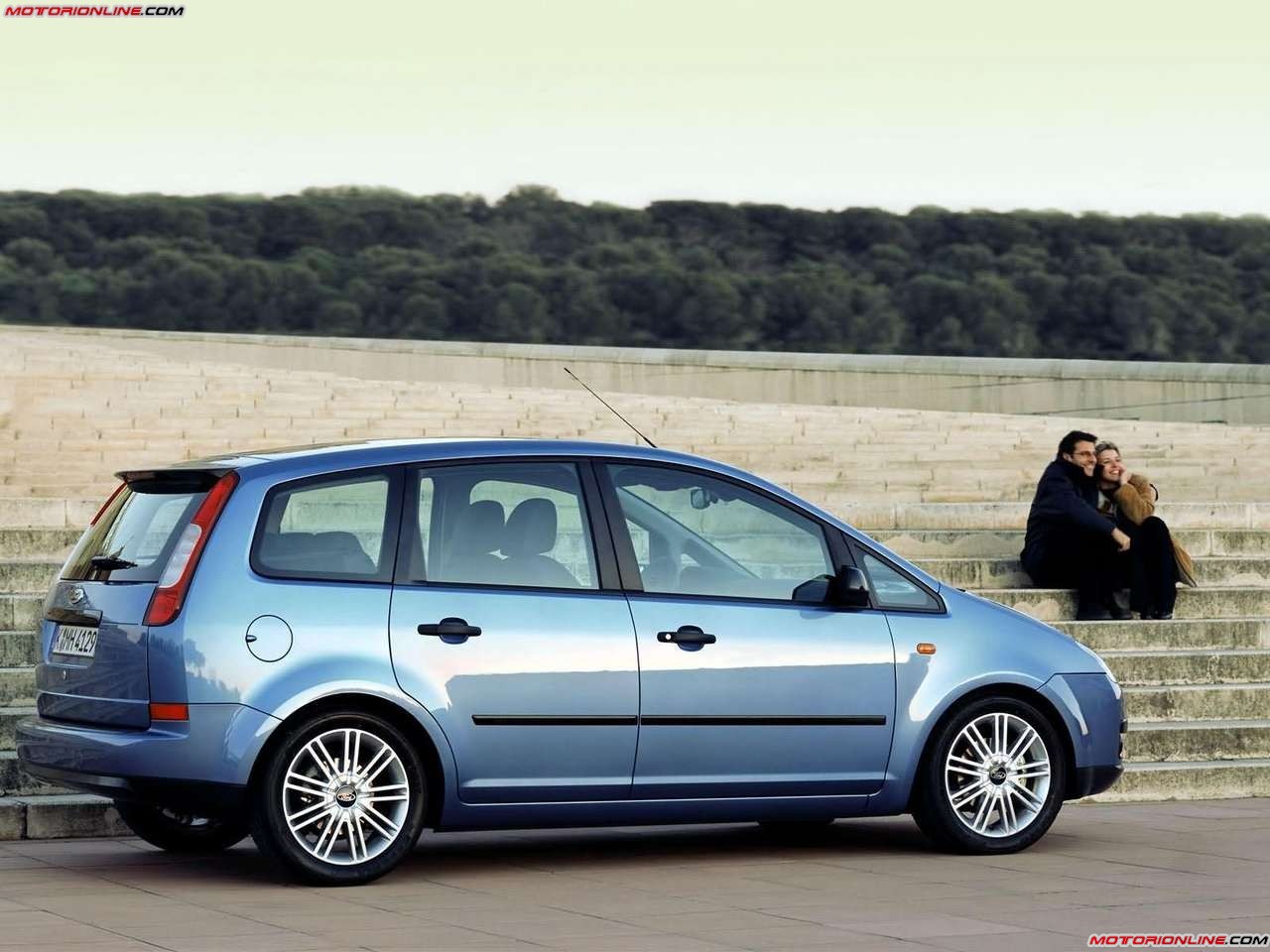 Ford c max клиренс