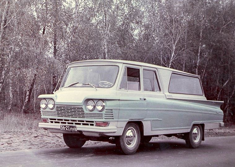 автомобиль "Старт", спроектированный в 1963 товарищем Антоновым в Луганске. 