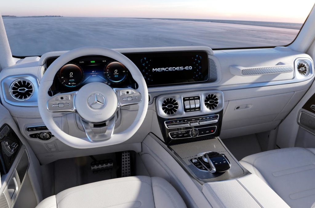 Салон Mercedes-Benz EQG