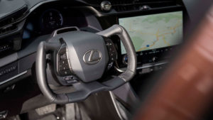 Штурвал вместо руля — новая система управления Lexus