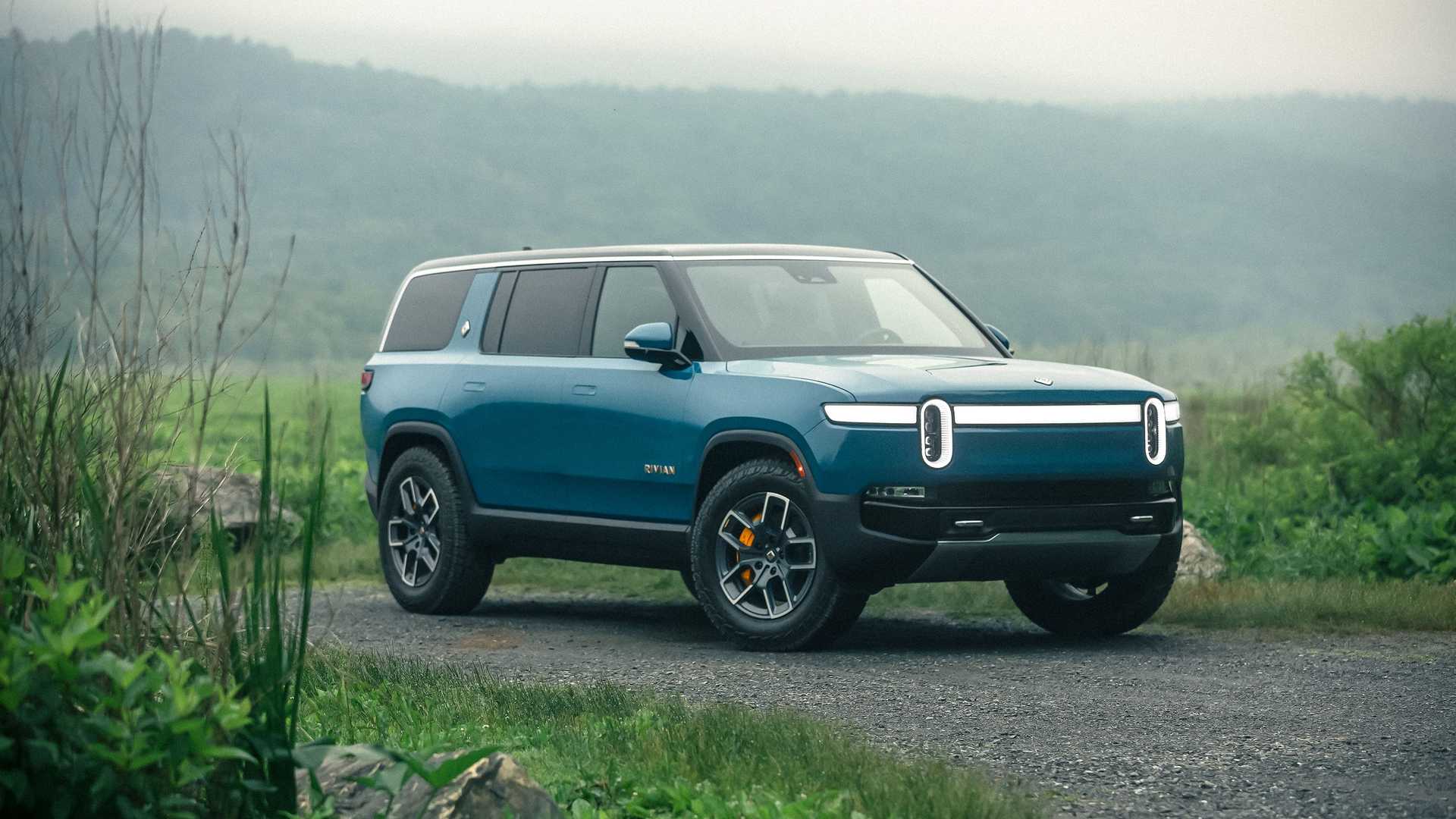 Rivian r1s внедорожник кино девушка сын Фили